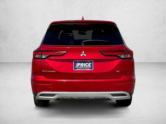 Used 2022 Mitsubishi Outlander SE FWD image 4