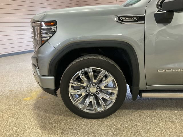 Used 2024 GMC Sierra 1500 Denali w/ Denali Reserve Package image 13