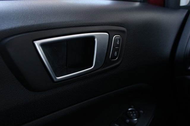 Used 2019 Ford EcoSport SE image 7