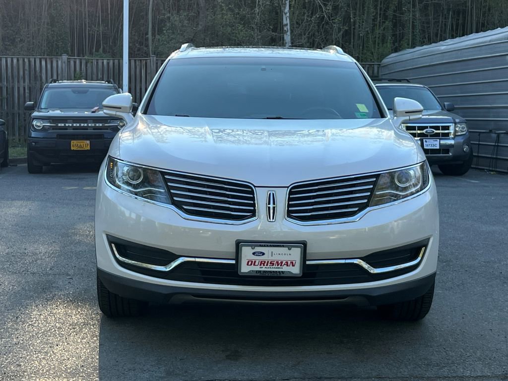 Used 2016 Lincoln MKX Premiere image 2