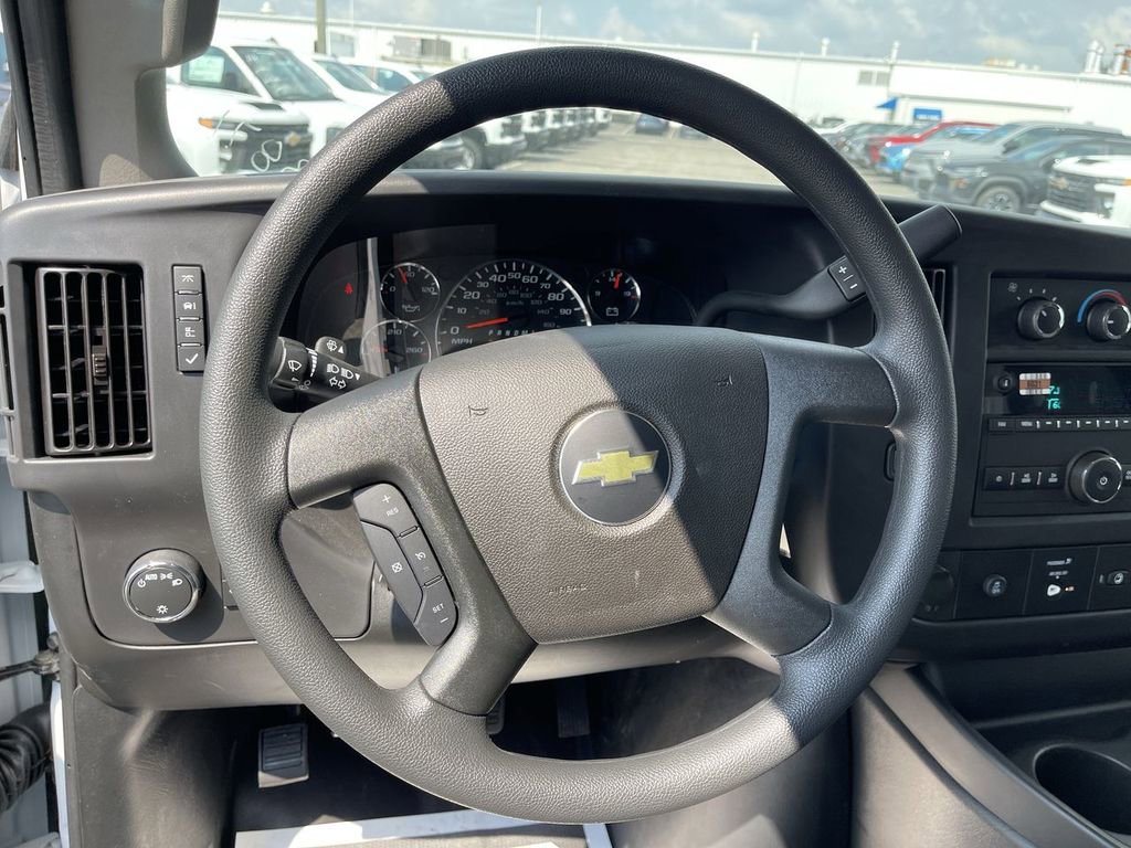 New 2025 Chevrolet Express 3500 w/ Power Convenience Package image 9