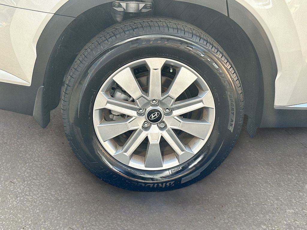 Used 2025 Hyundai Palisade SEL FWD image 32