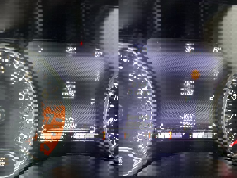 Used 2016 Jeep Renegade Limited image 16