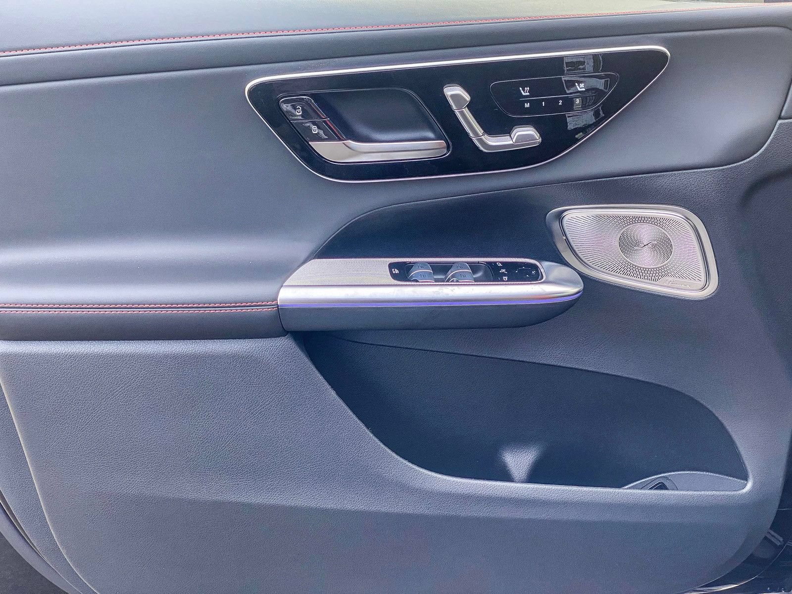 New 2025 Mercedes-Benz GLC 43 AMG 4MATIC image 24