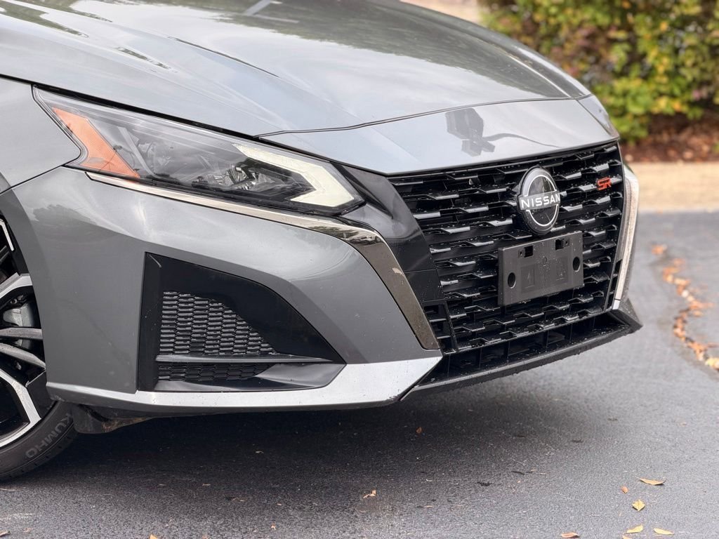 Used 2024 Nissan Altima 2.5 SR FWD image 6