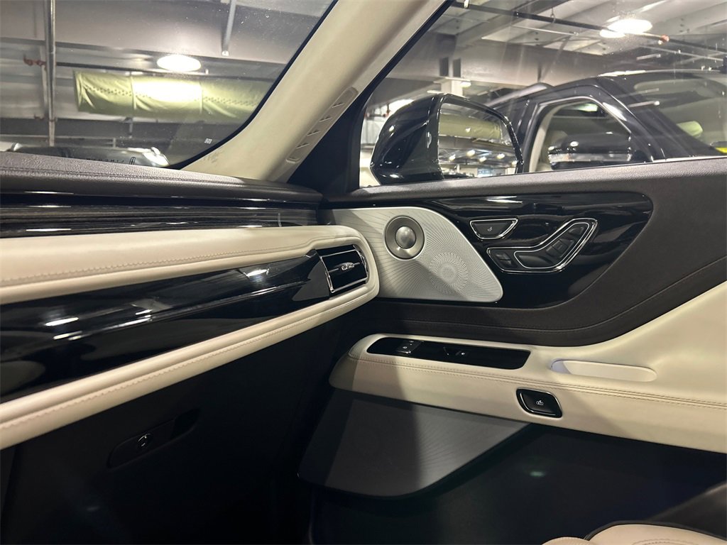 Certified 2024 Lincoln Aviator Black Label w/ Dynamic Handling Package image 18