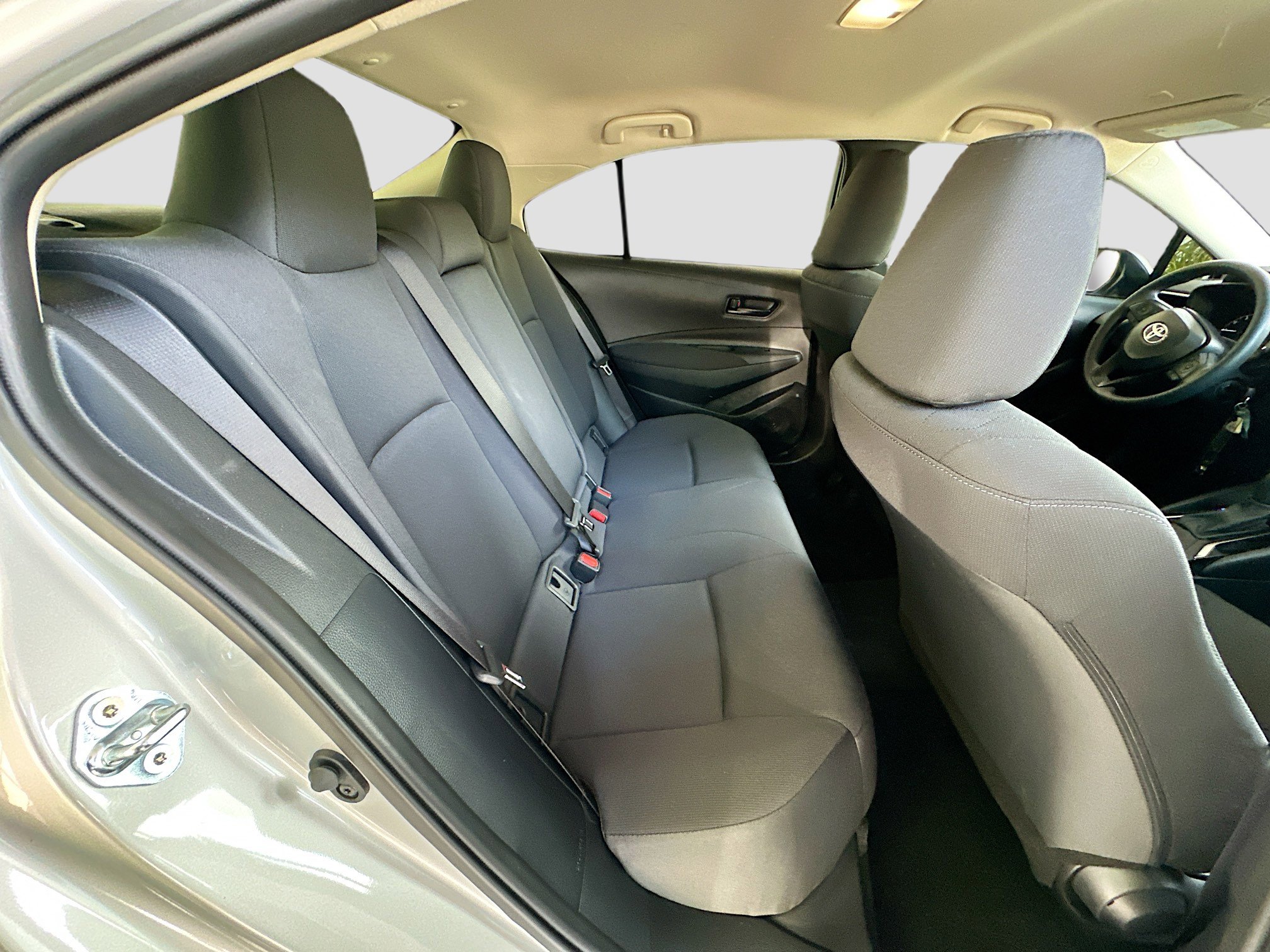 Used 2025 Toyota Corolla LE FWD image 24