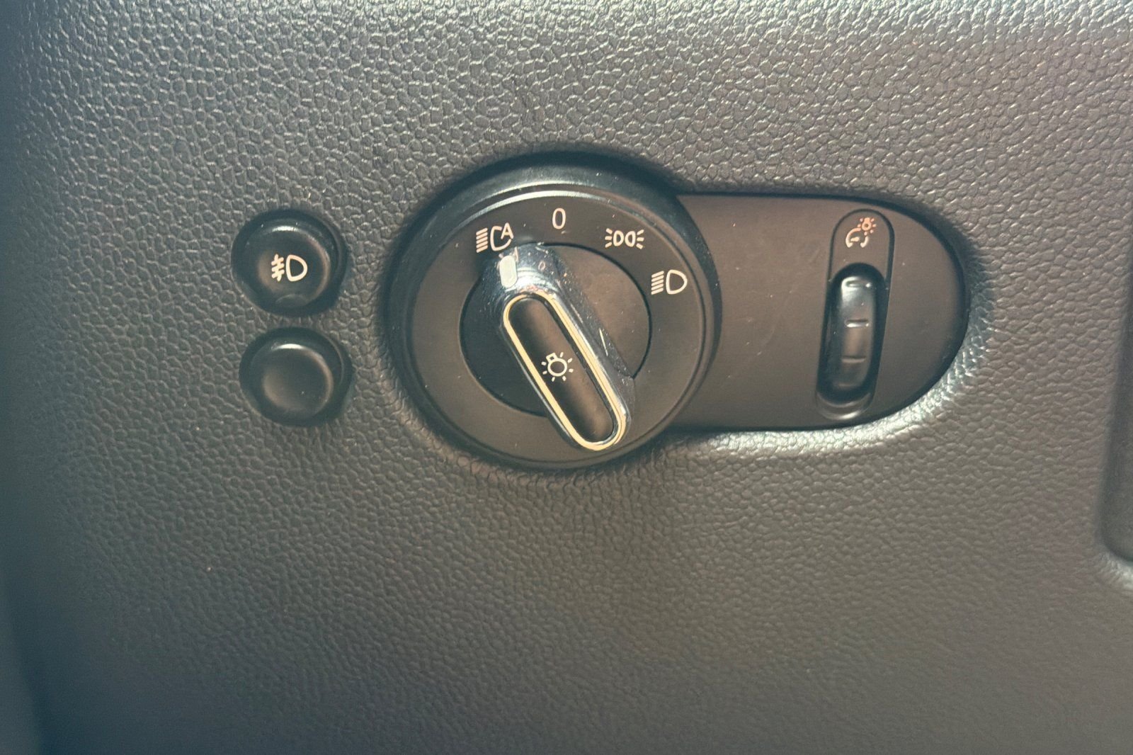 Used 2016 MINI Cooper S FWD image 29