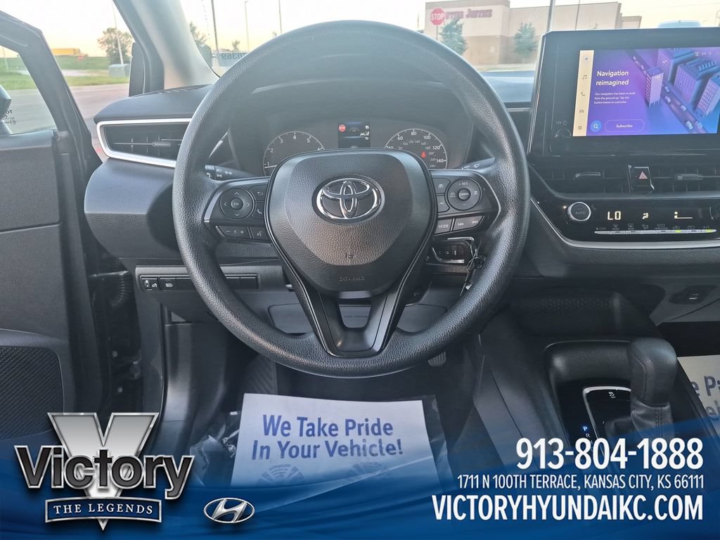 Used 2024 Toyota Corolla LE FWD image 13