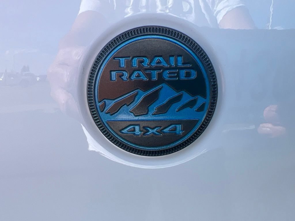 Used 2025 Jeep Wrangler Unlimited Sahara AWD/4WD image 14