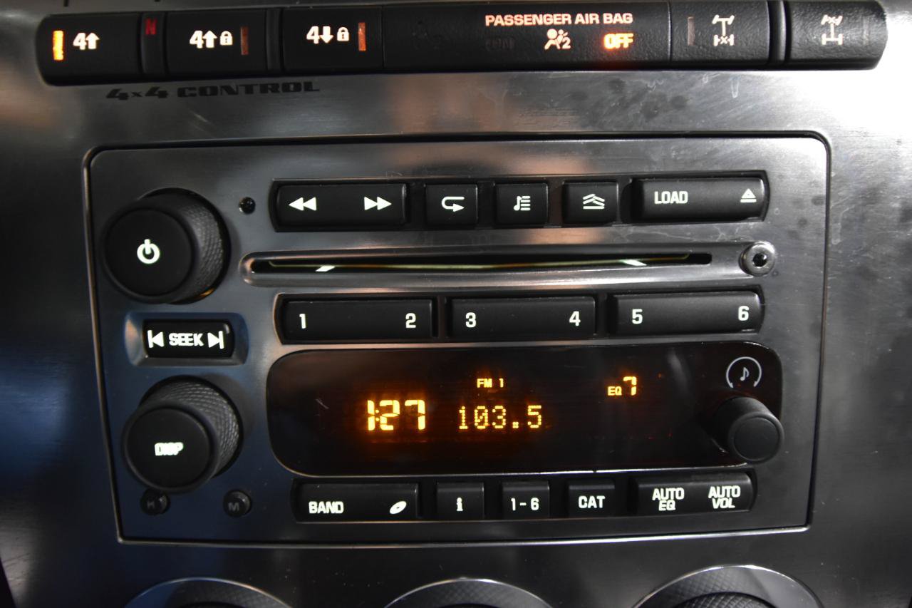 Used 2009 HUMMER H3 Luxury AWD/4WD image 21