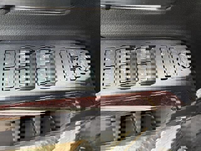 Used 2018 GMC Sierra 2500 SLT image 34