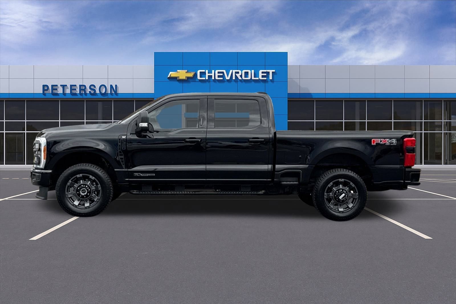 Used 2023 Ford F350 XLT w/ XLT Premium Package image 7