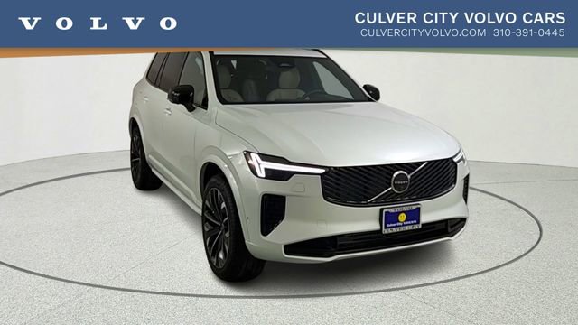 New 2026 Volvo XC90 T8 Ultra w/ Lounge Package AWD/4WD image 1