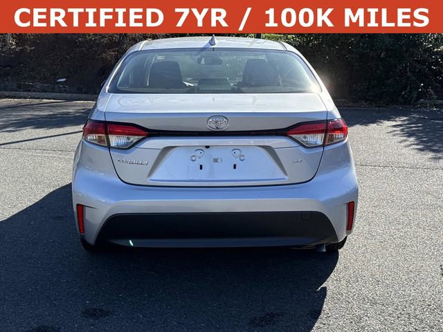 Used 2023 Toyota Corolla LE image 3