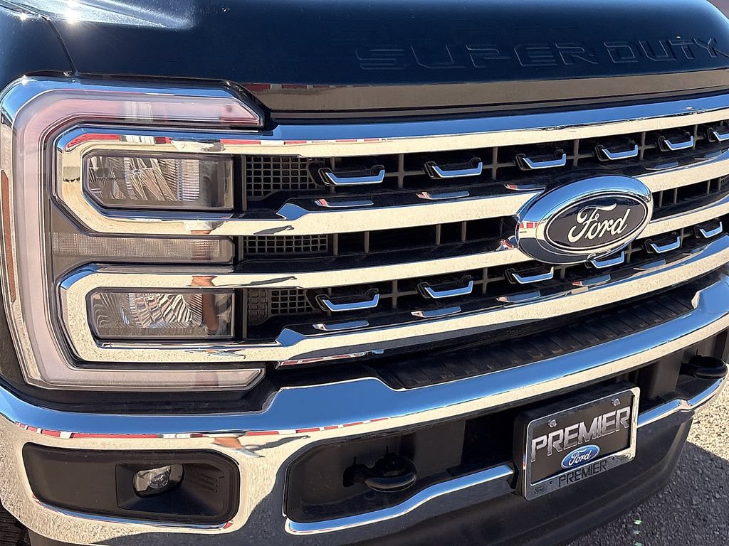 New 2026 Ford F350 Lariat w/ Chrome Package AWD/4WD image 13