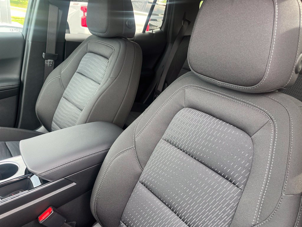 New 2027 Chevrolet Equinox LT FWD image 13
