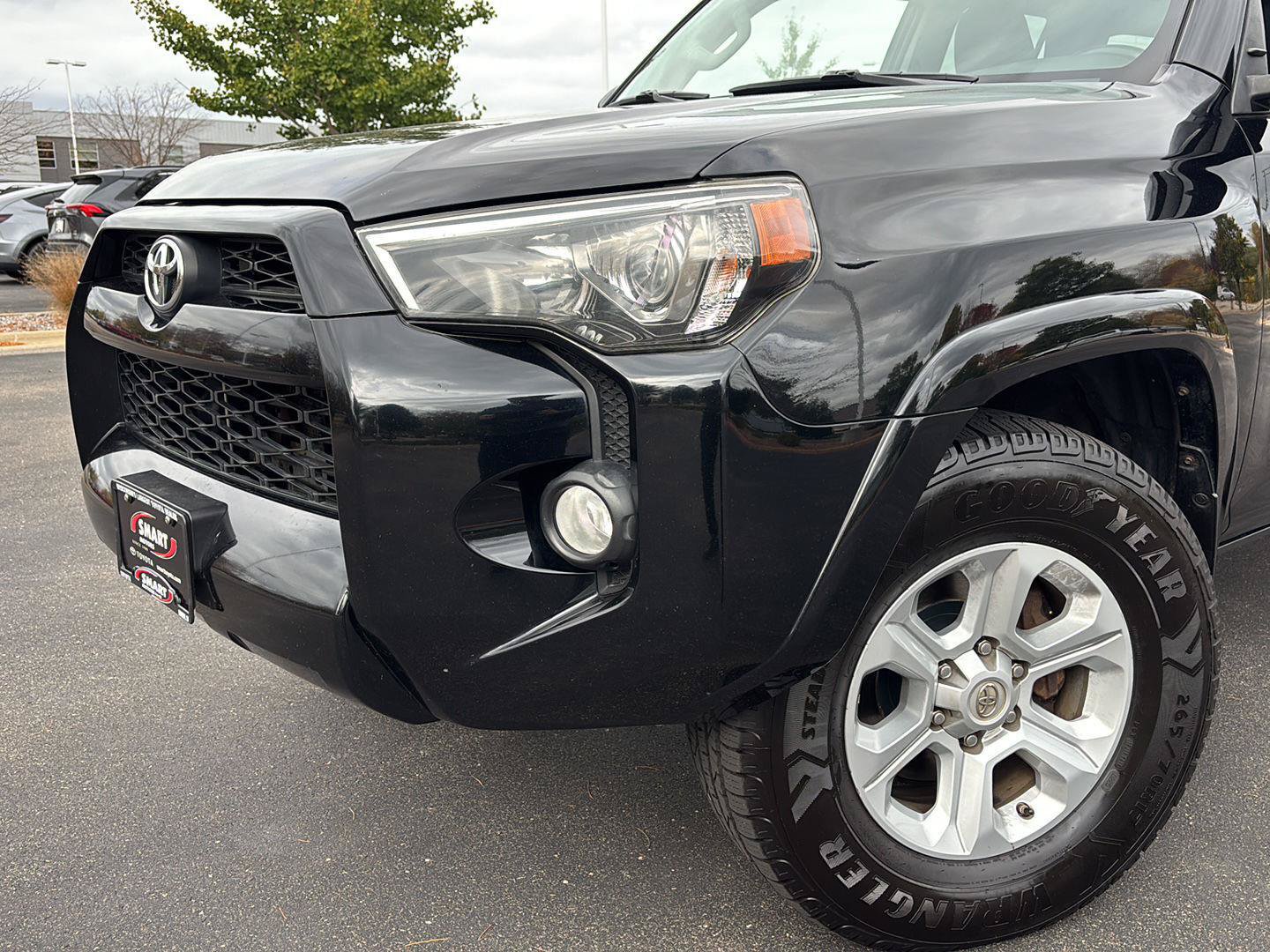 Used 2018 Toyota 4Runner SR5 Premium AWD/4WD image 5