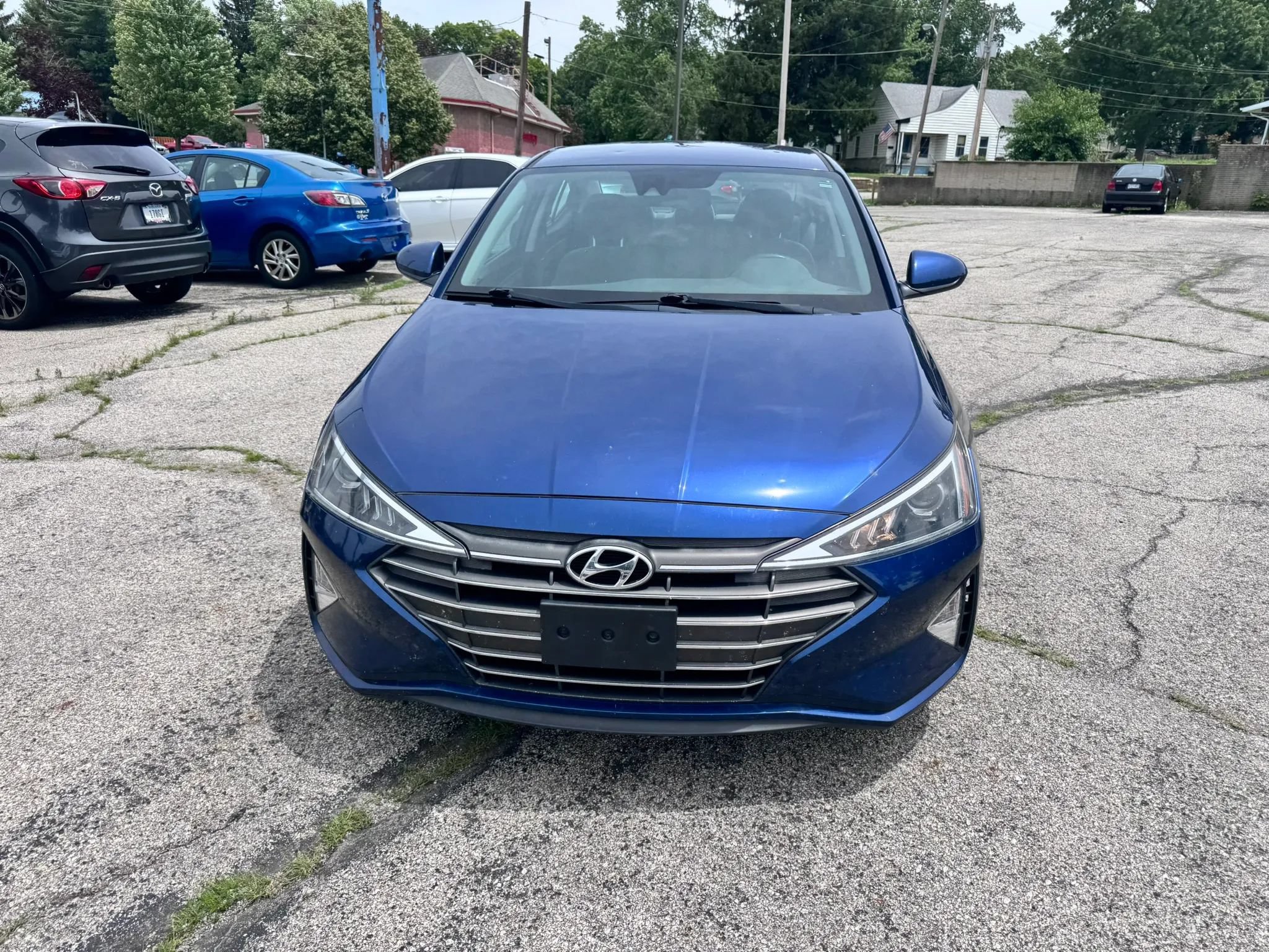 Used 2020 Hyundai Elantra SEL FWD image 2