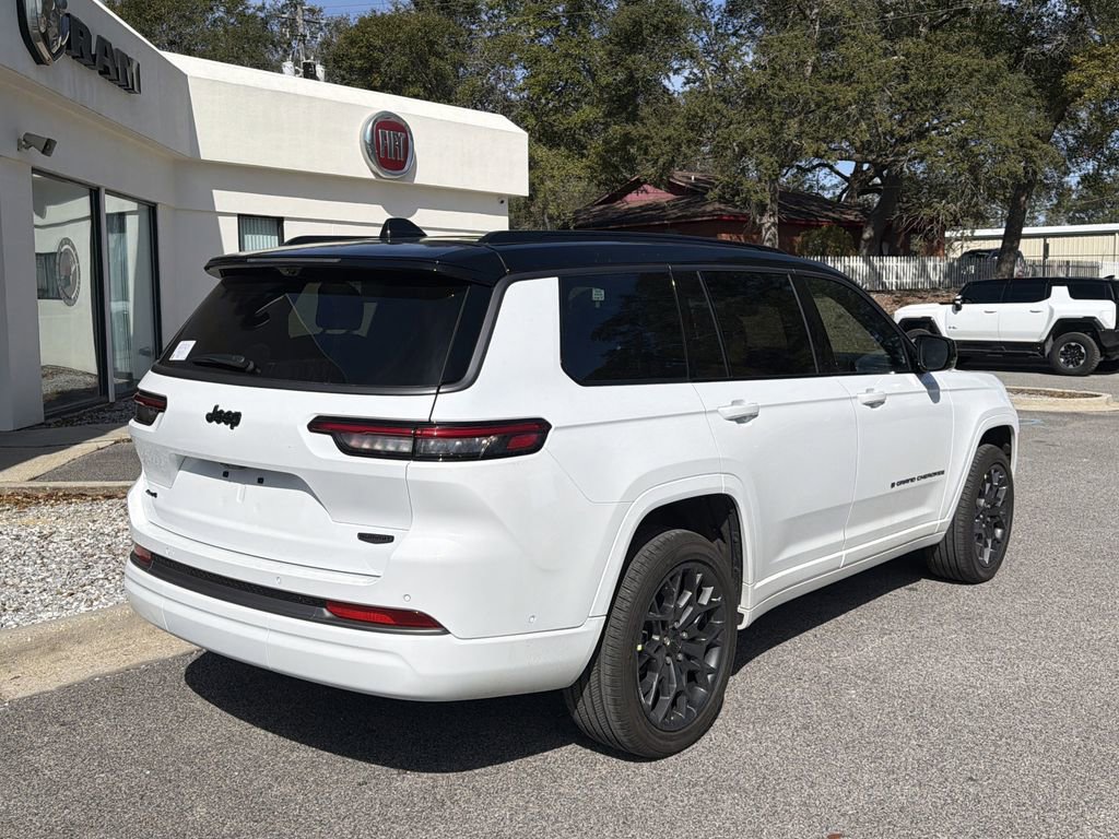 New 2026 Jeep Grand Cherokee L Summit image 5