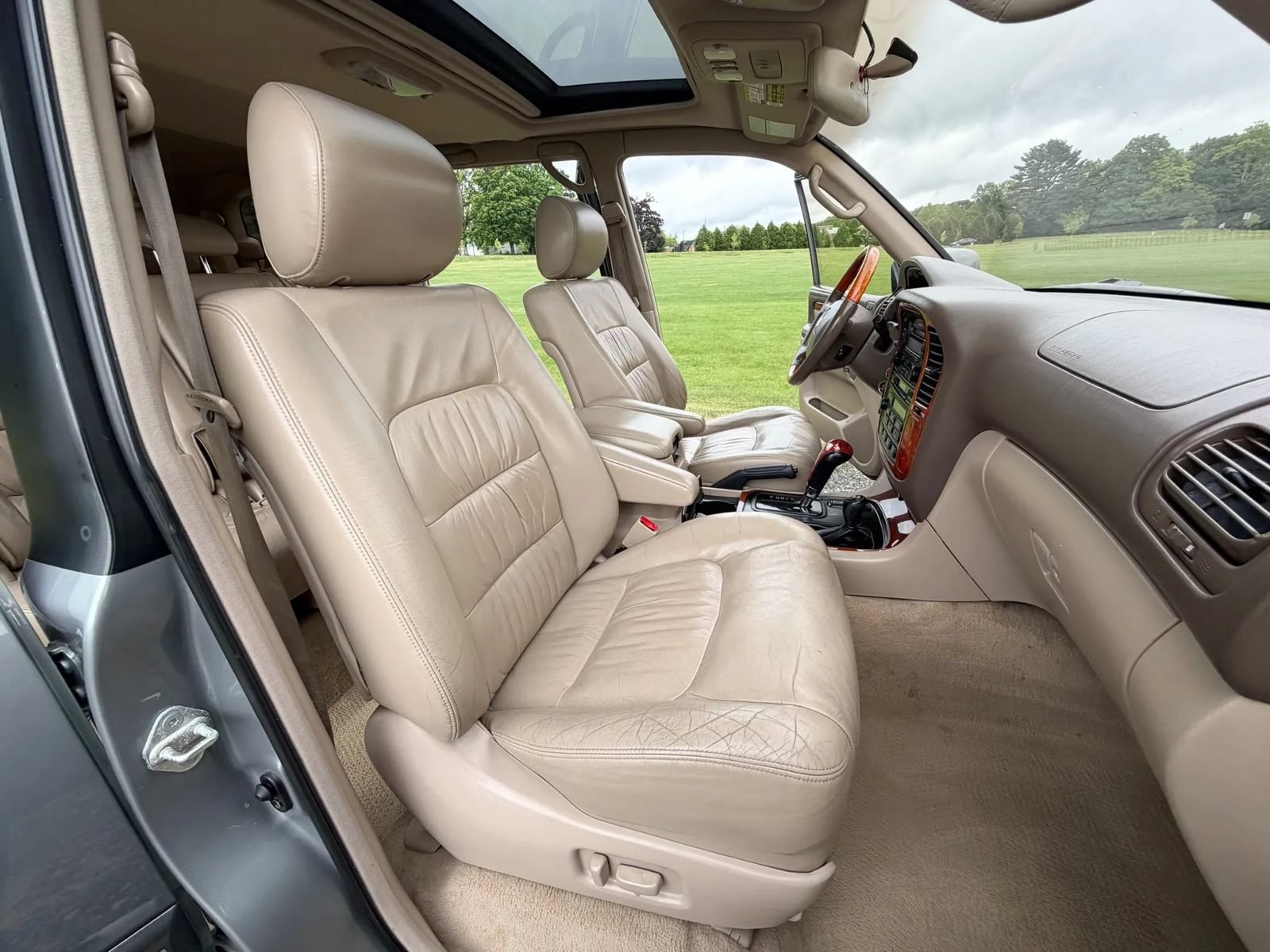 Used 2001 Lexus LX 470 4WD image 64