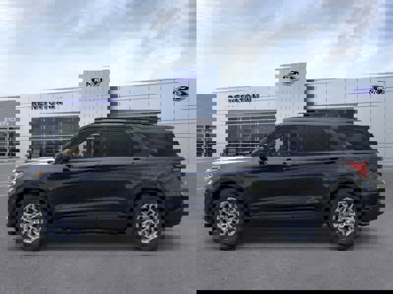 New 2026 Ford Explorer Active w/ Active Comfort Package image 3