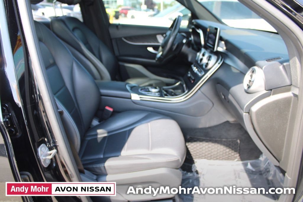 Used 2018 Mercedes-Benz GLC 300 4MATIC image 21