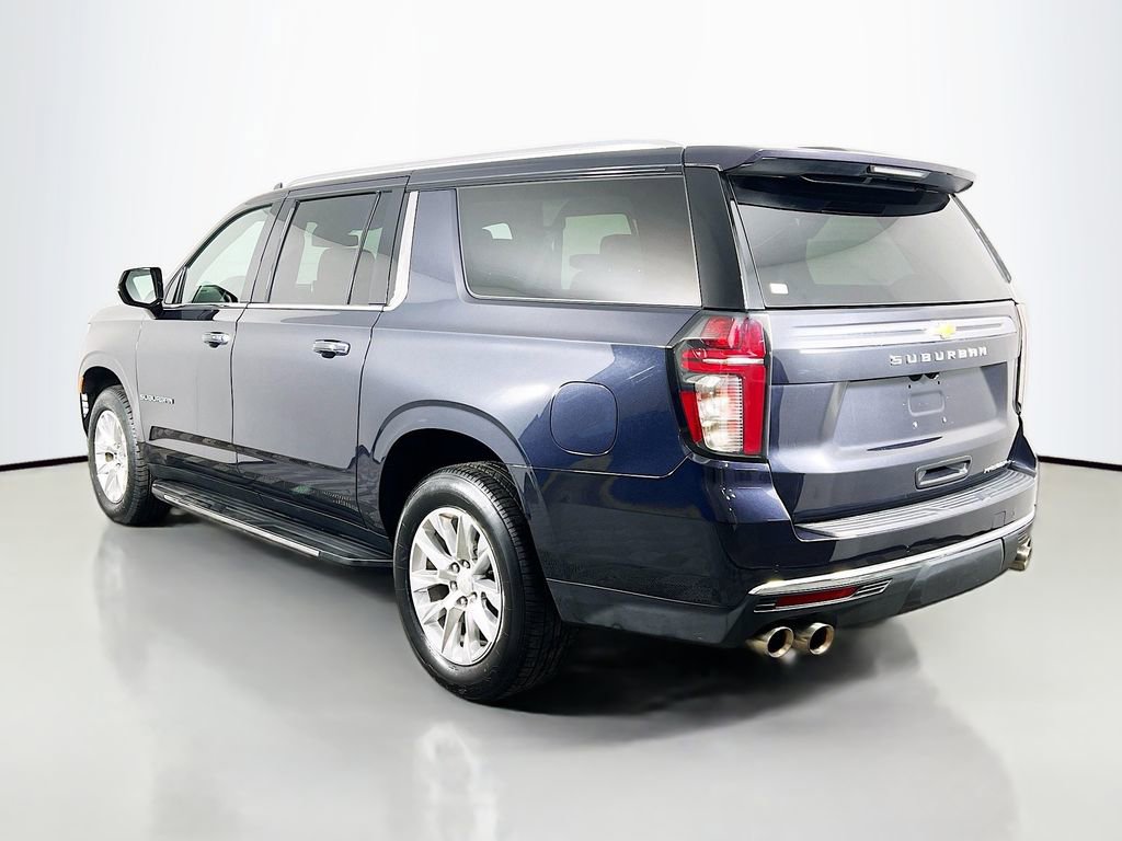 Used 2023 Chevrolet Suburban Premier image 7