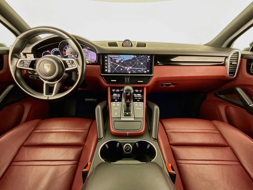 Certified 2023 Porsche Cayenne AWD/4WD image 11