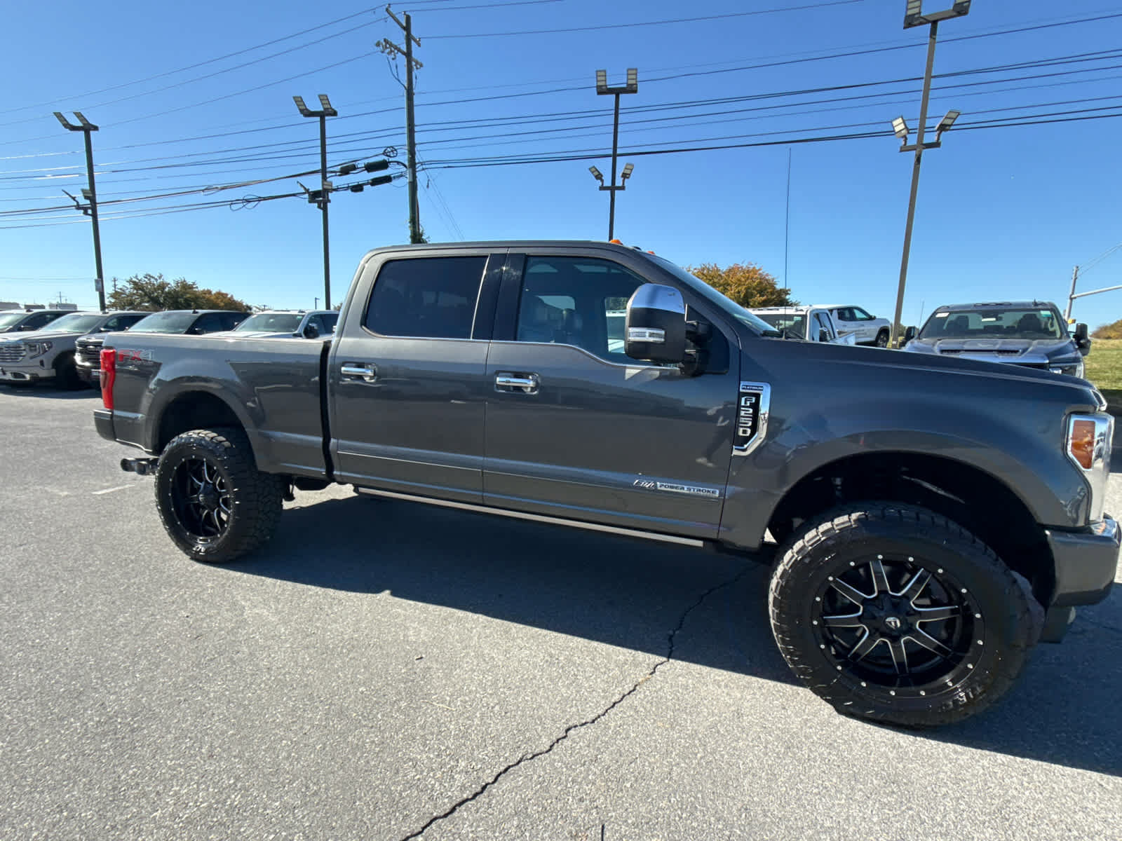 Used 2017 Ford F250 Platinum w/ Platinum Ultimate Package AWD/4WD image 27
