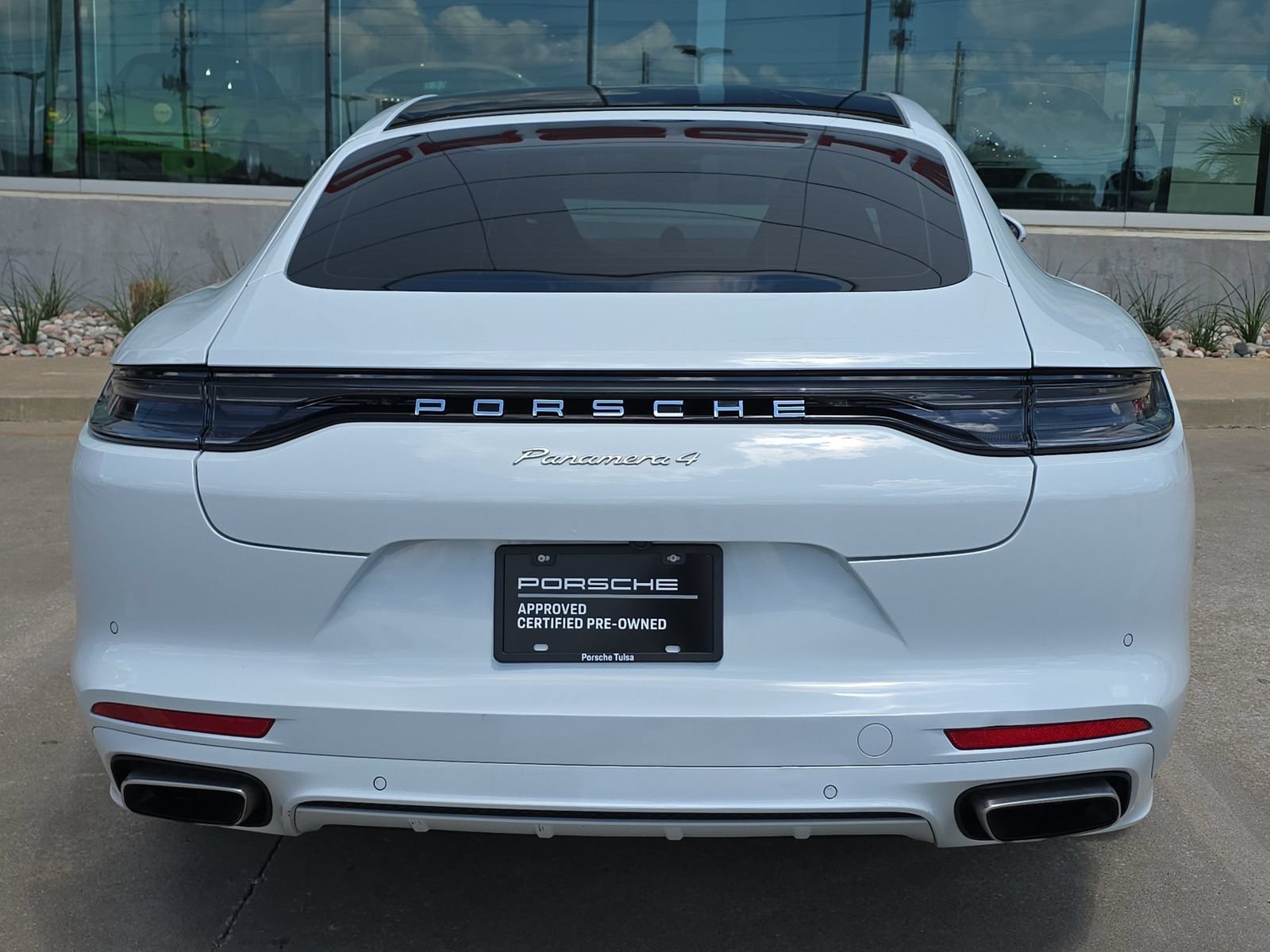 Certified 2023 Porsche Panamera 4 AWD/4WD image 6