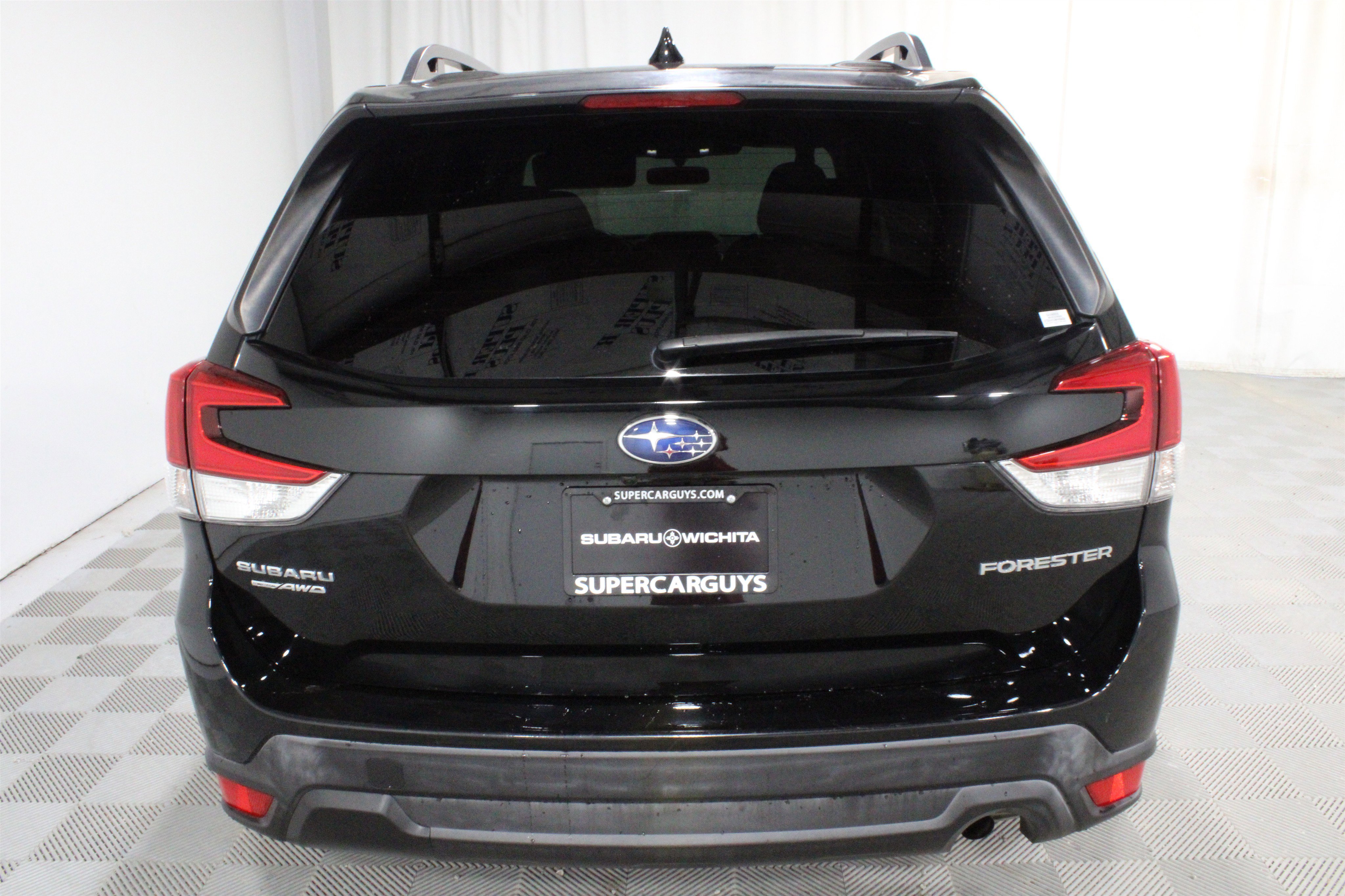 Used 2022 Subaru Forester Premium AWD/4WD image 28