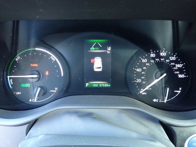 Used 2024 Toyota Sienna XLE image 29