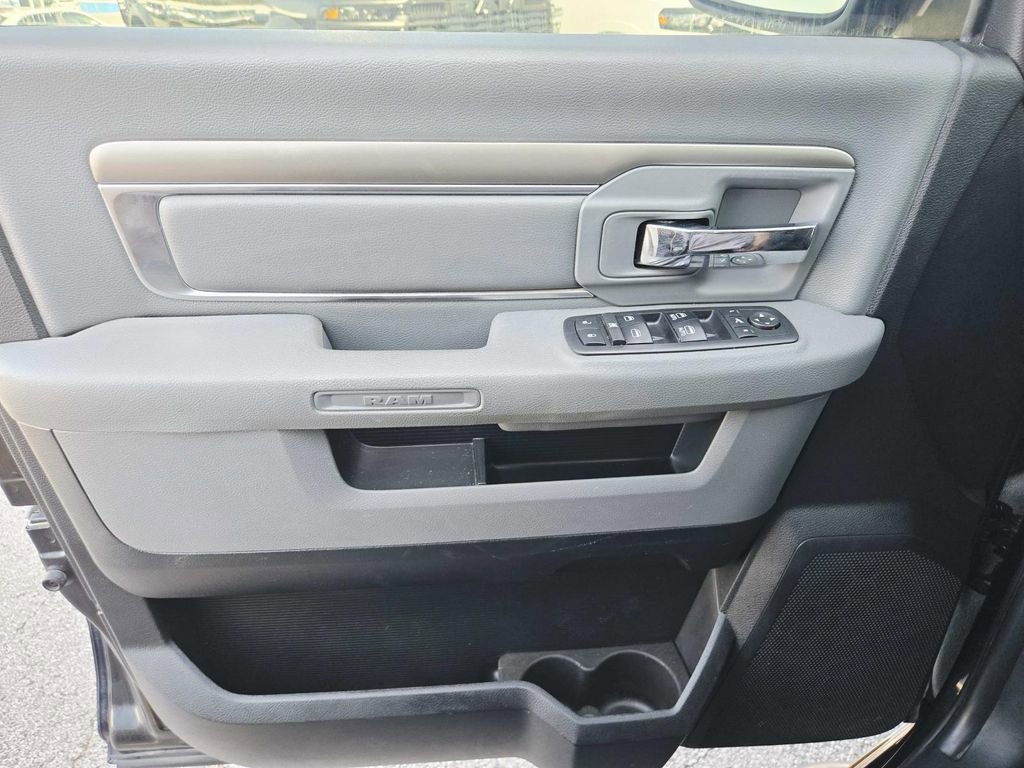 Used 2018 RAM 1500 Big Horn image 33