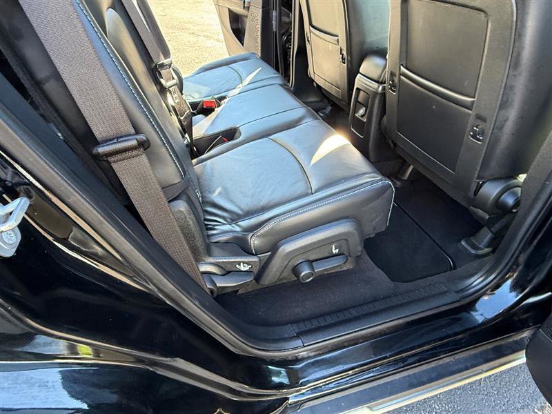 Used 2018 Dodge Journey Crossroad w/ Nav & Sun Group image 15
