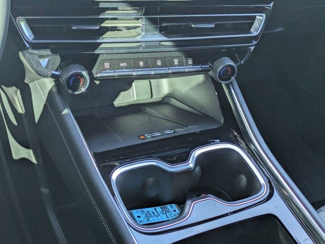 New 2026 Chevrolet Traverse LT FWD image 19