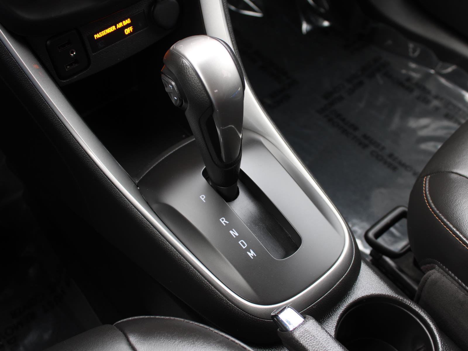 Used 2022 Chevrolet Trax LT w/ Premium Seat Package image 14