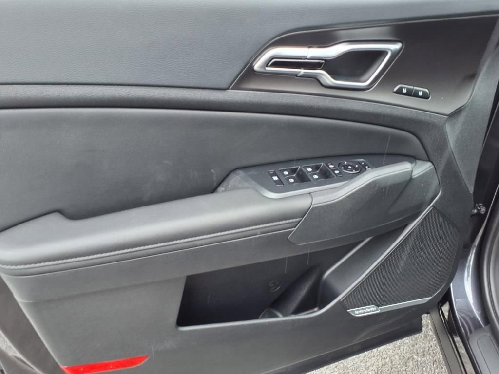 New 2026 Kia Sportage SX image 16