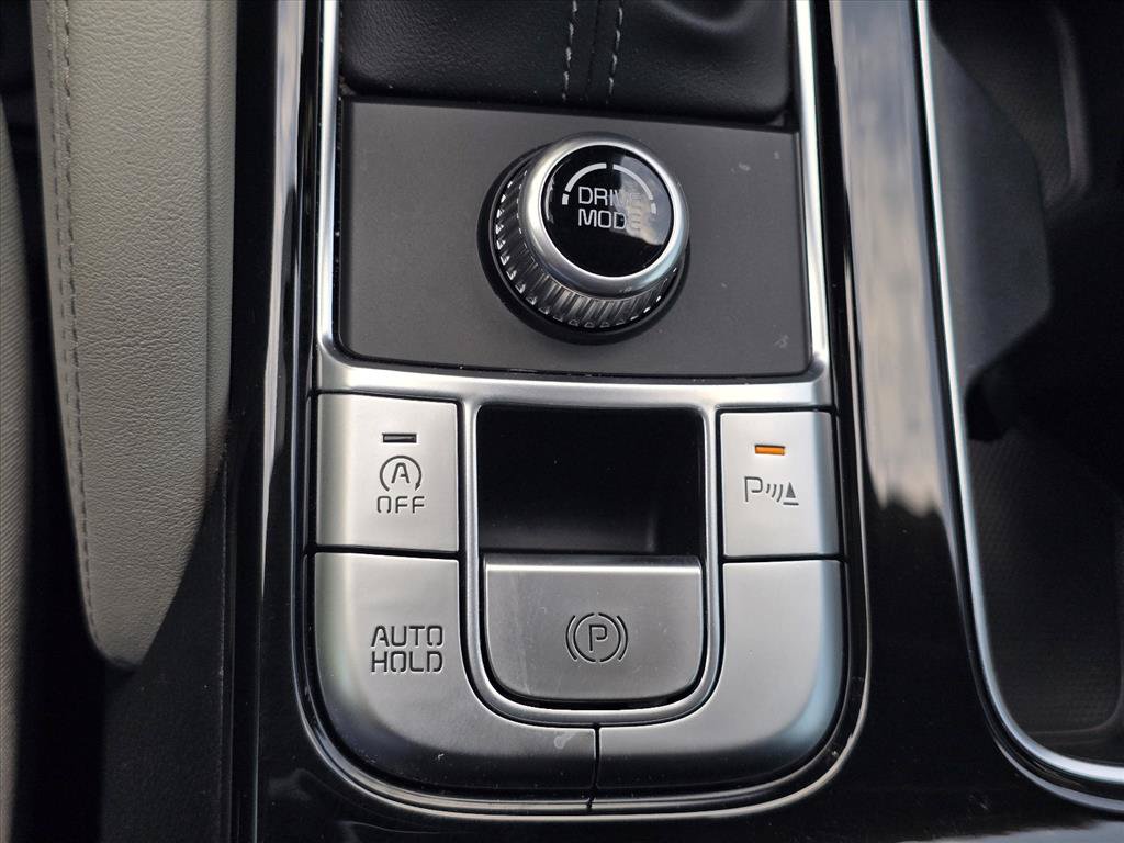 Used 2024 Kia Telluride EX w/ EX Captain's Chair Package FWD image 21