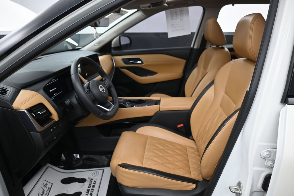 Used 2022 Nissan Rogue Platinum w/ Head-Up Display Package image 31