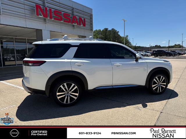 Certified 2025 Nissan Pathfinder Platinum FWD image 6