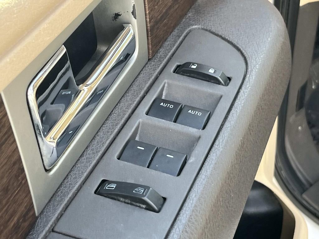 Used 2013 Ford F150 Lariat w/ Luxury Equipment Group image 24