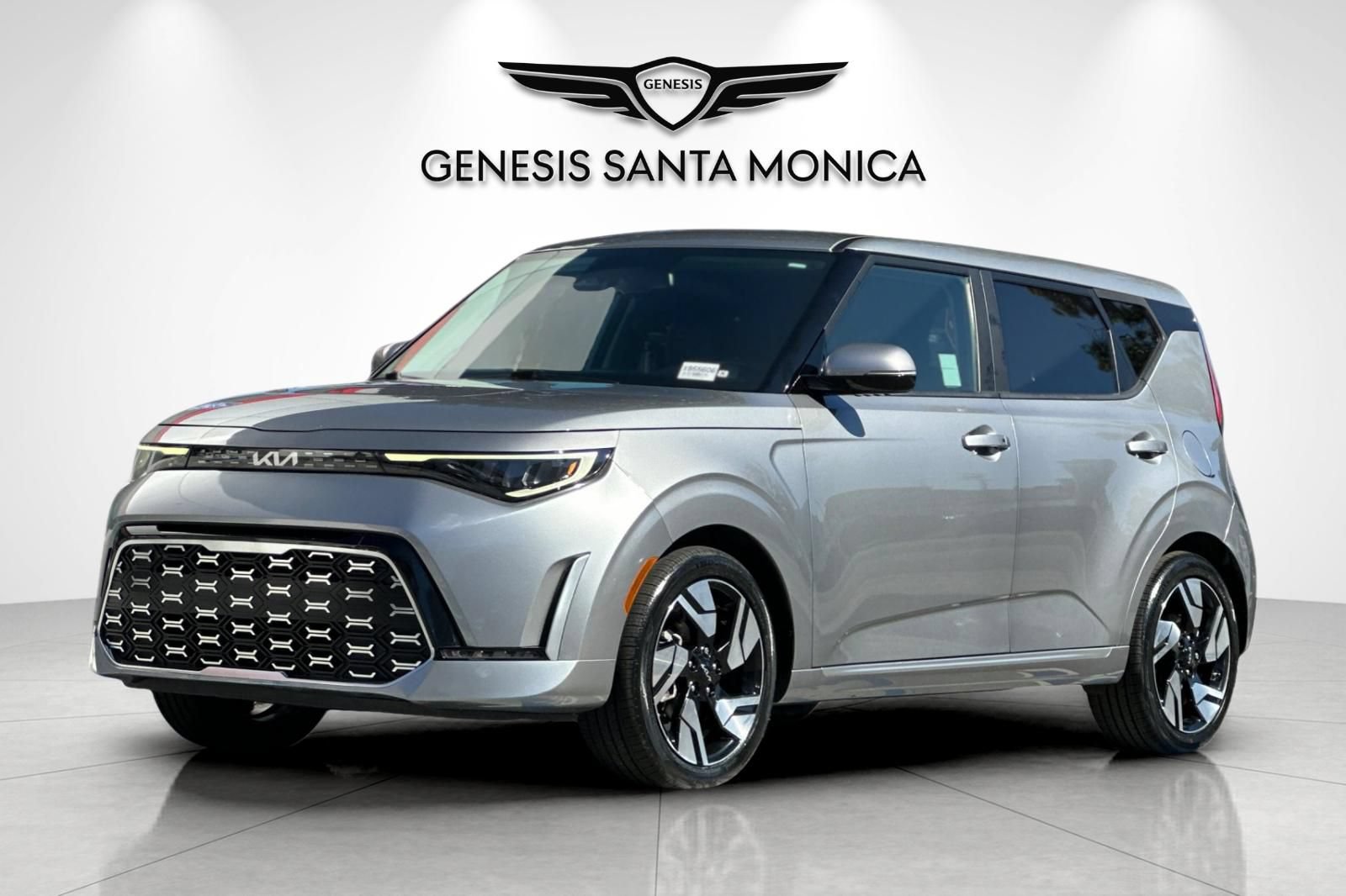 Used 2023 Kia Soul GT-Line w/ GT-Line Technology Package FWD image 9
