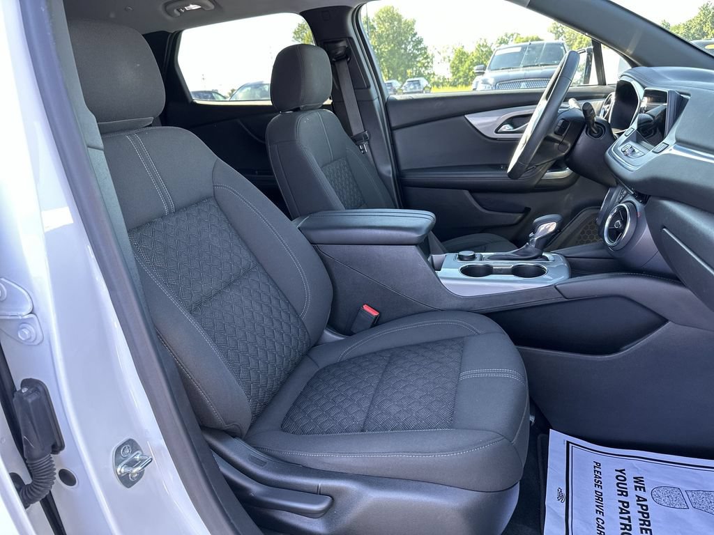 Used 2022 Chevrolet Blazer LT FWD image 29