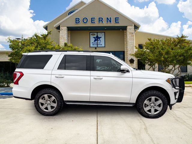 Used 2018 Ford Expedition XLT w/ Equipment Group 202A RWD image 6