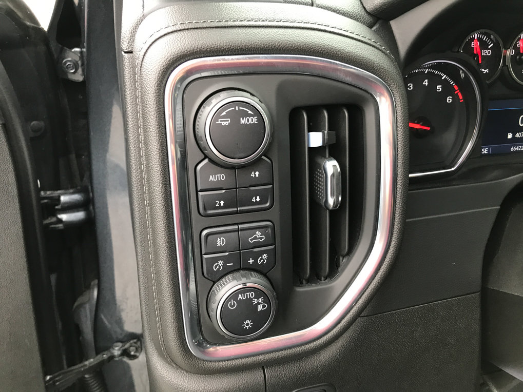 Used 2021 Chevrolet Silverado 1500 RST w/ Z71 Off-Road Package AWD/4WD image 14