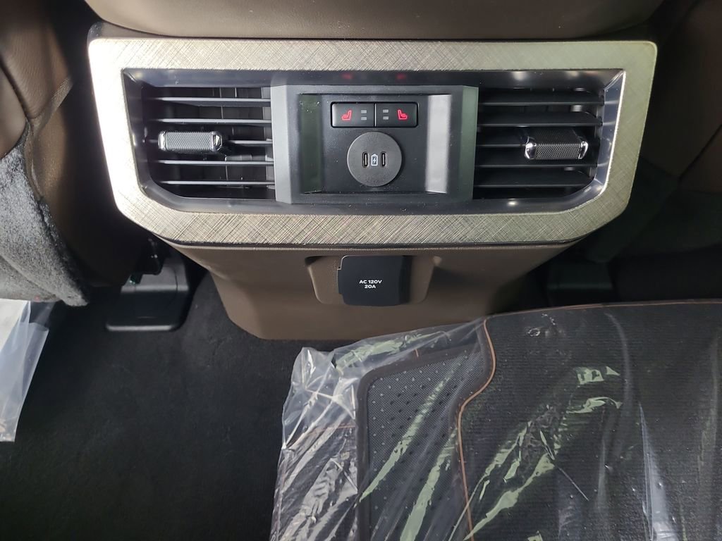New 2026 Ford F250 King Ranch w/ Tremor Off-Road Package image 18
