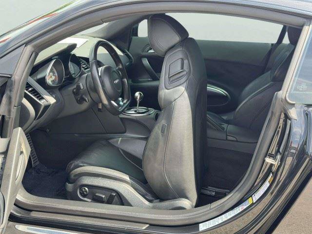Used 2011 Audi R8 V8 AWD/4WD image 43