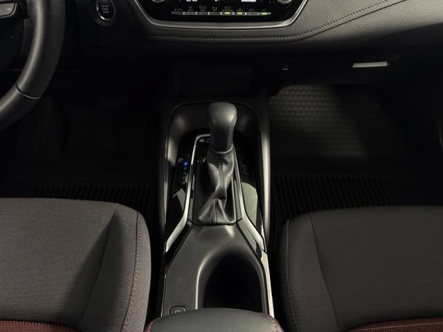 Used 2025 Toyota Corolla SE FWD image 22