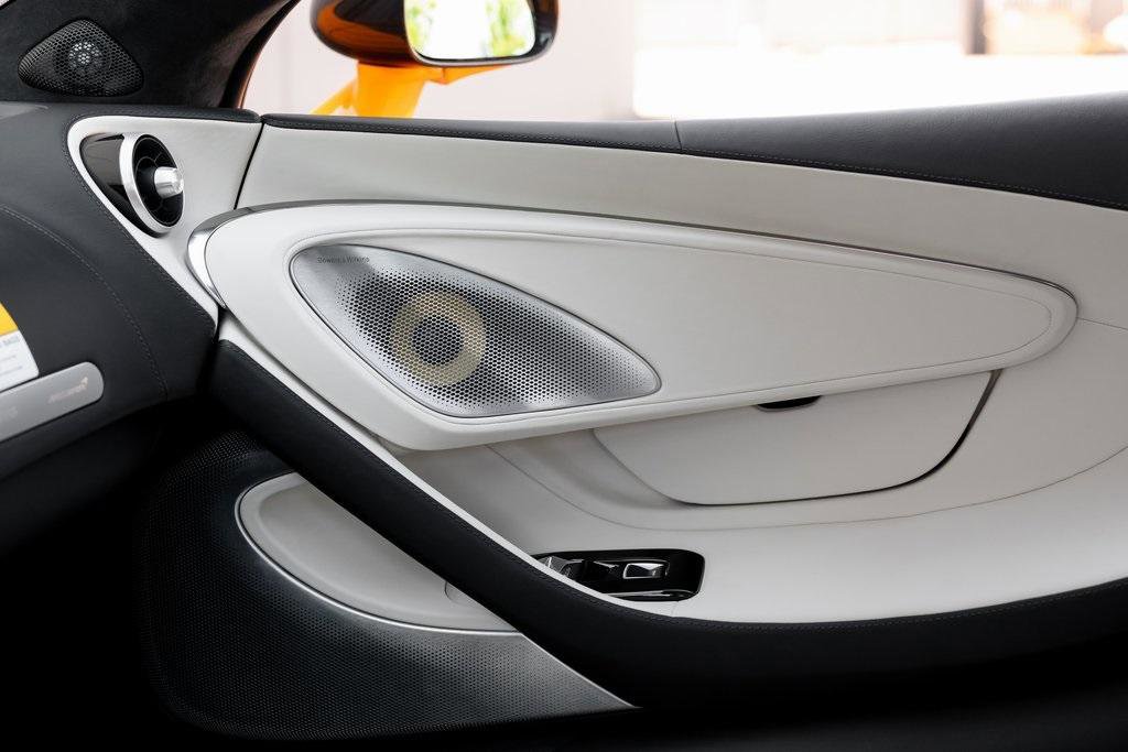 Used 2025 McLaren GTS RWD image 36